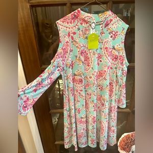 Adorable boutique brand no wrinkle dress women’s size small!